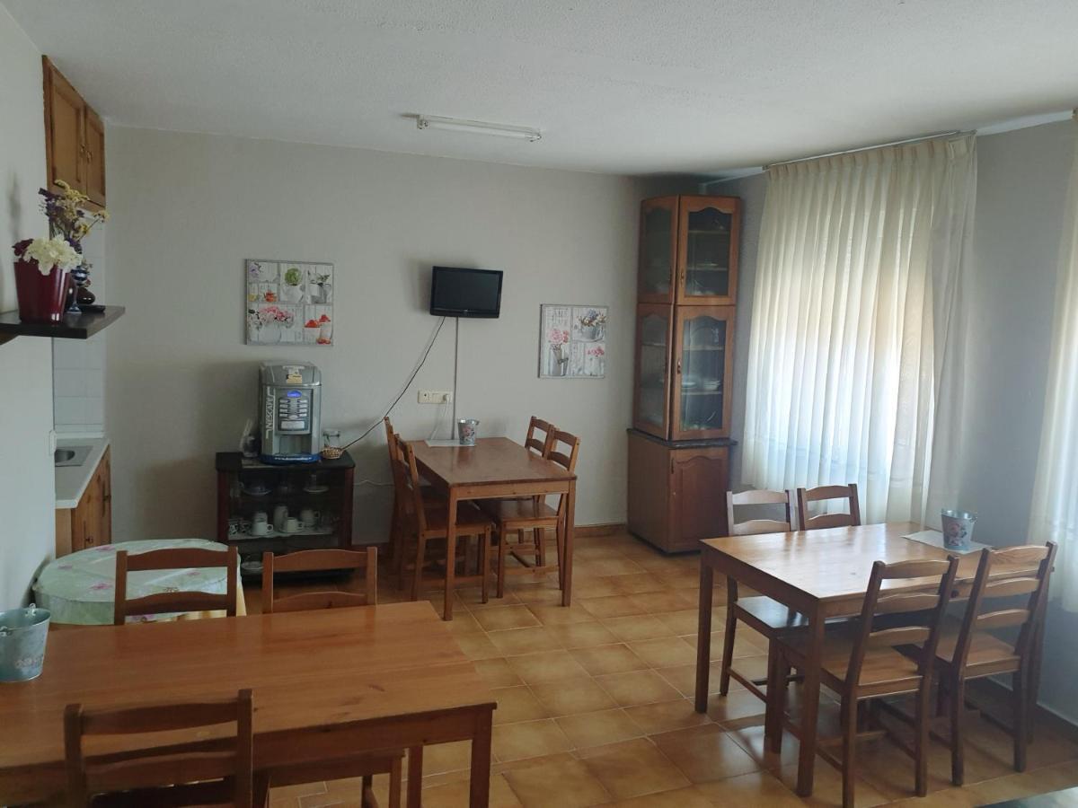 Hostal Puente Azud Avilés Exterior foto