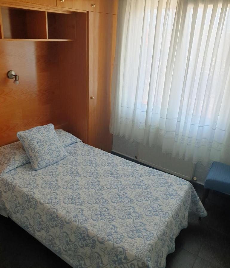 Hostal Puente Azud Avilés Exterior foto